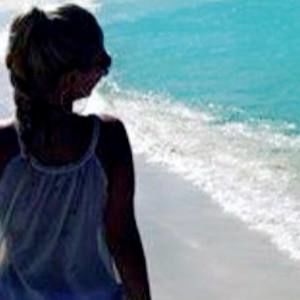 Meet your Posher, Ejona